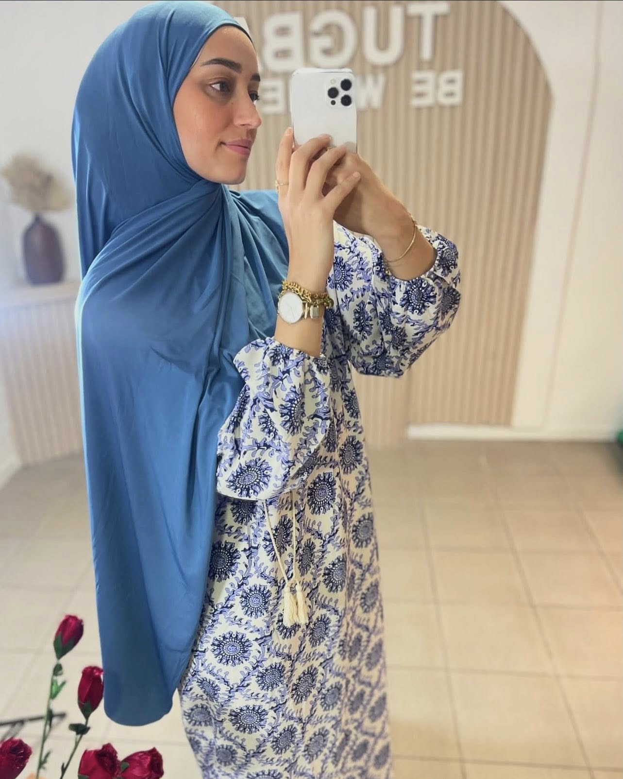 ROBE A MOTIFS