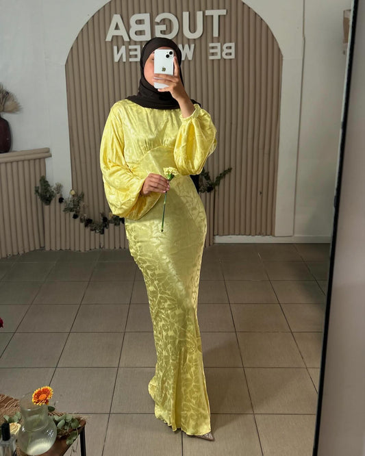 ROBE SATIN