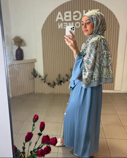 ABAYA BOUTONNE
